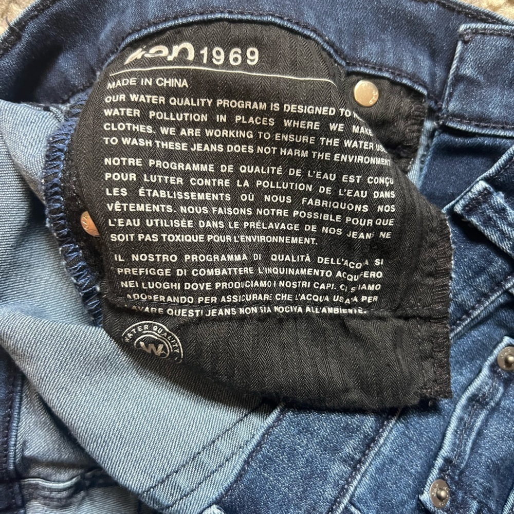 GAP Women's Dark Blue Straight Leg Jeans size 27P (O134) - Picture 5 of 5